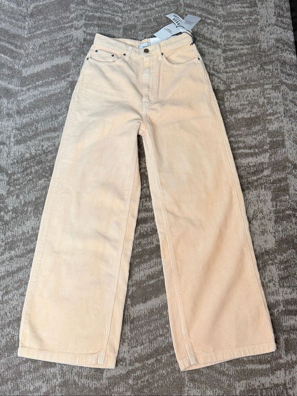 BDG High & Wide Corduroy Pants Sand Size 27 NWT Urban Outfitters